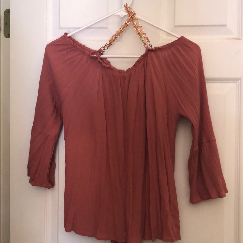 Semi strapless blouse